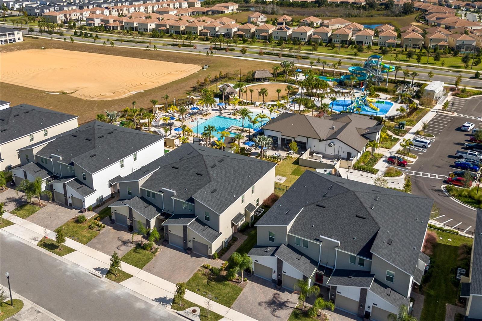 CHAMPIONSGATE CONDO 3 PH 18 & PH 19 - Residential