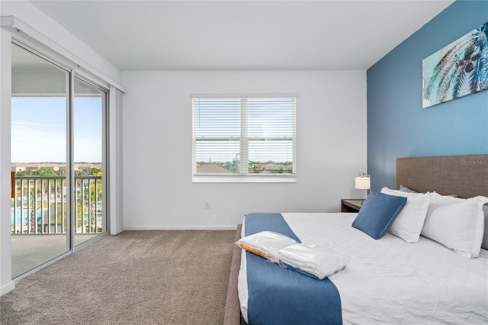 CHAMPIONSGATE CONDO 3 PH 18 & PH 19 - Residential