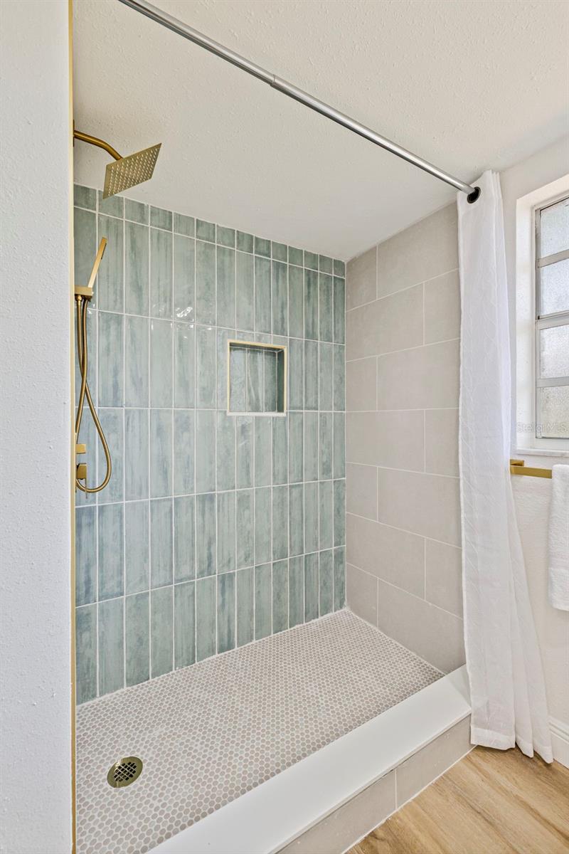 NORTH GROVE ADD - Residential