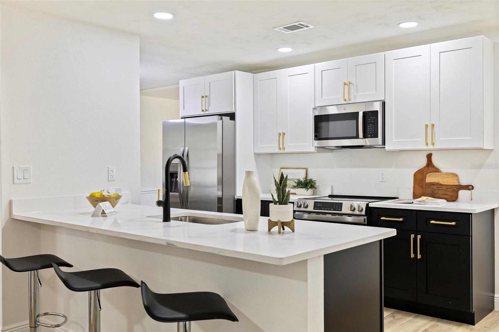NORTH GROVE ADD - Residential