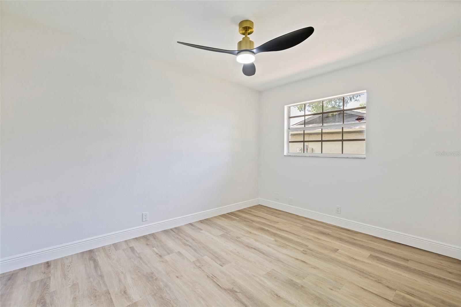 NORTH GROVE ADD - Residential