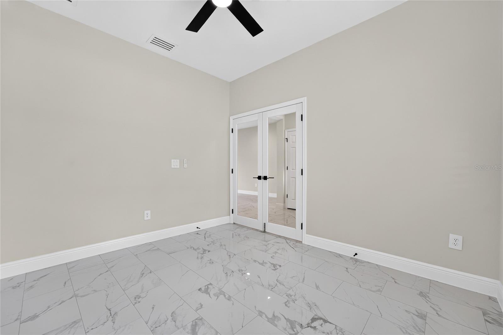 MARION OAKS UN NINE - Residential