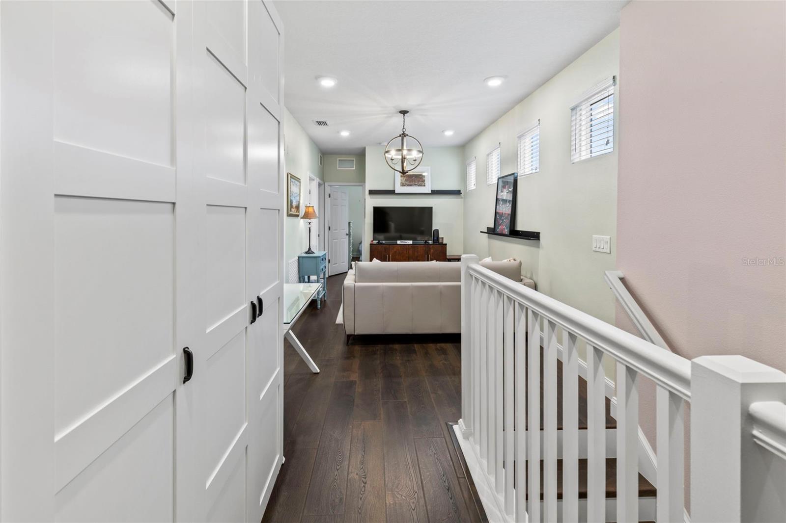 KEMERTON PLACE - Residential Lease