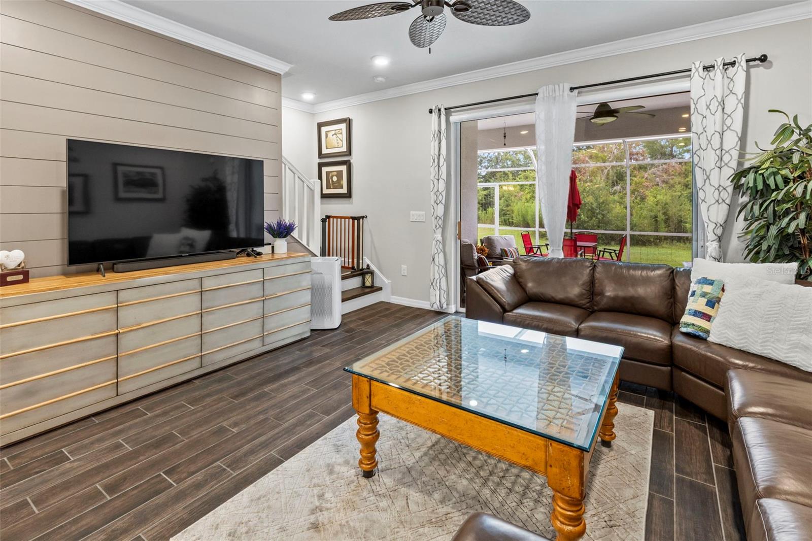 KEMERTON PLACE - Residential Lease