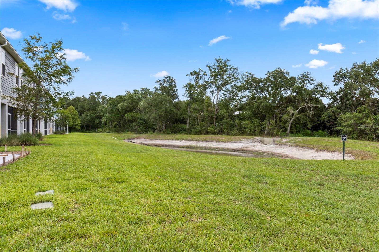KEMERTON PLACE - Residential Lease