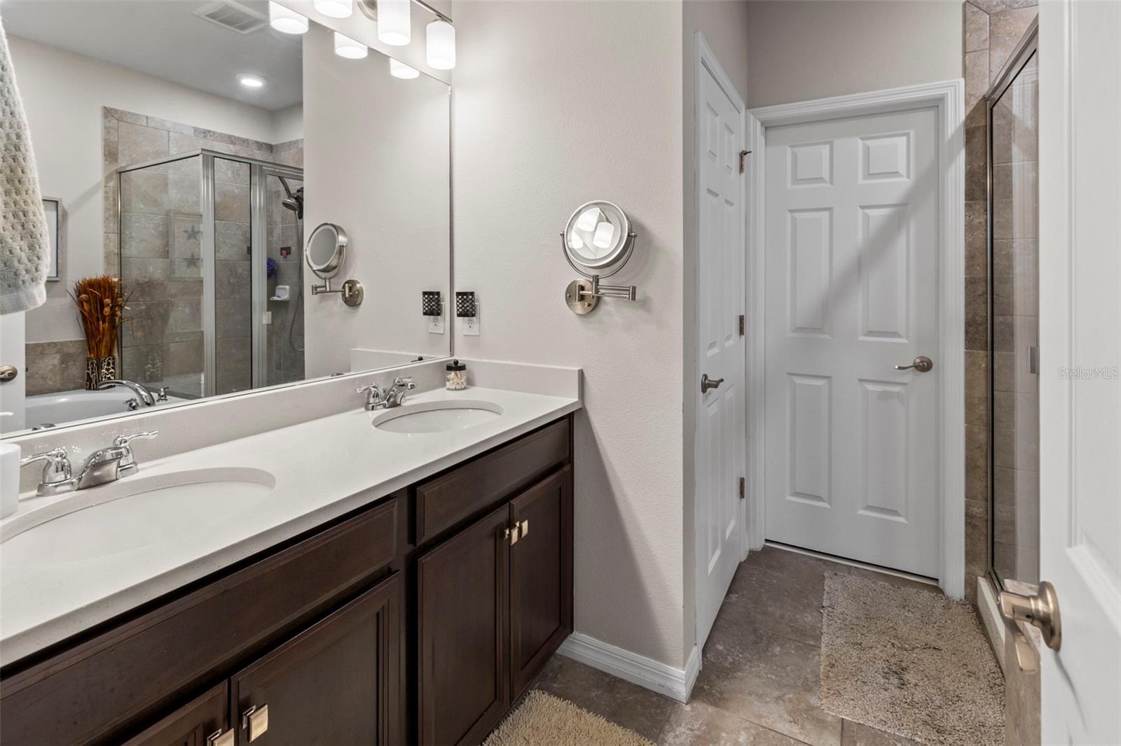 KEMERTON PLACE - Residential Lease