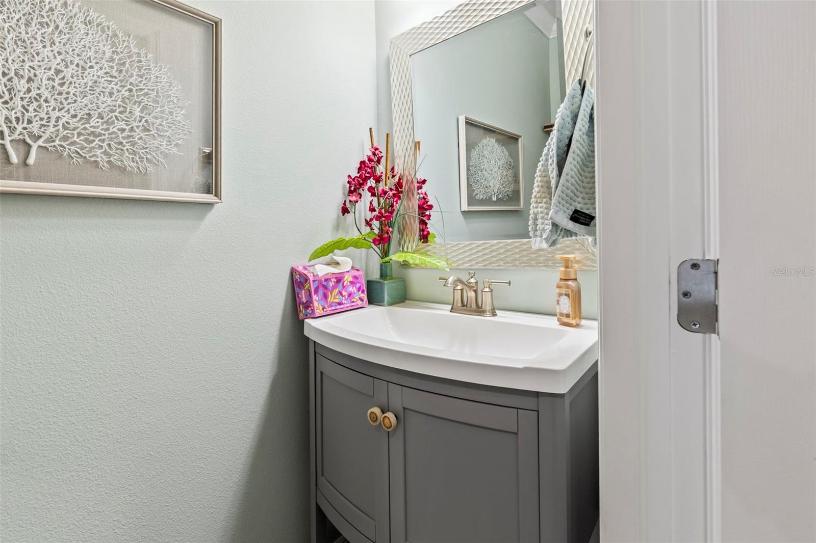 KEMERTON PLACE - Residential Lease