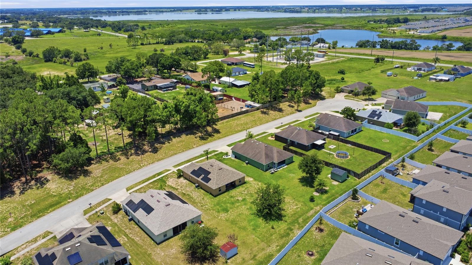 LAKE ALFRED ESTATES - Residential