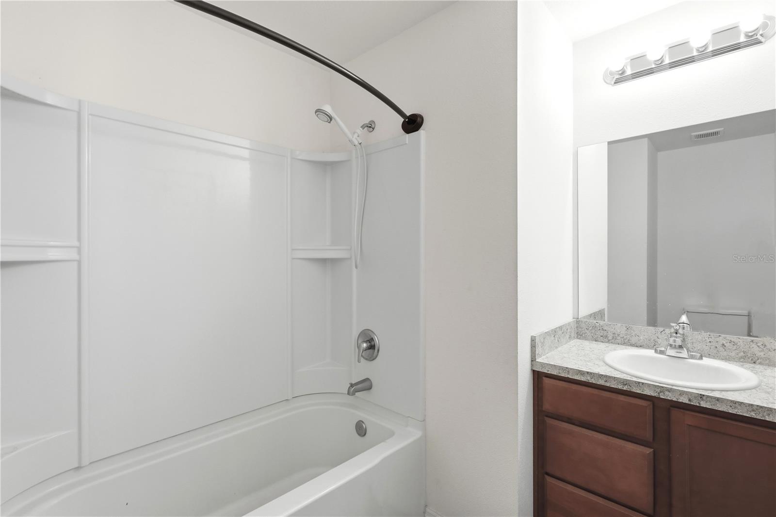 LAKE ALFRED ESTATES - Residential