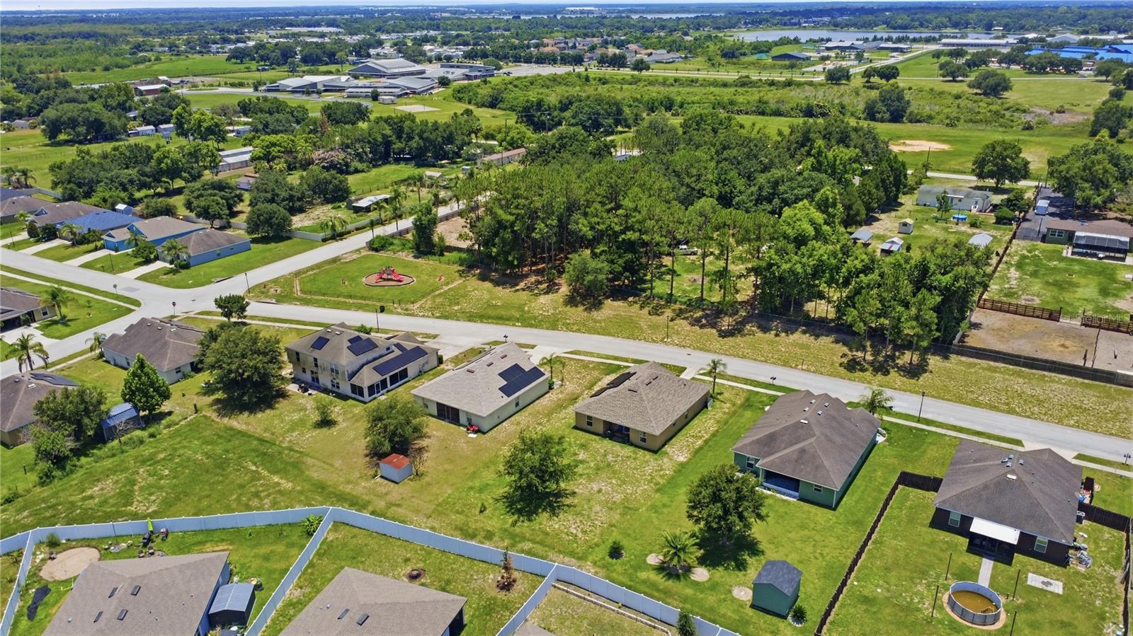 LAKE ALFRED ESTATES - Residential