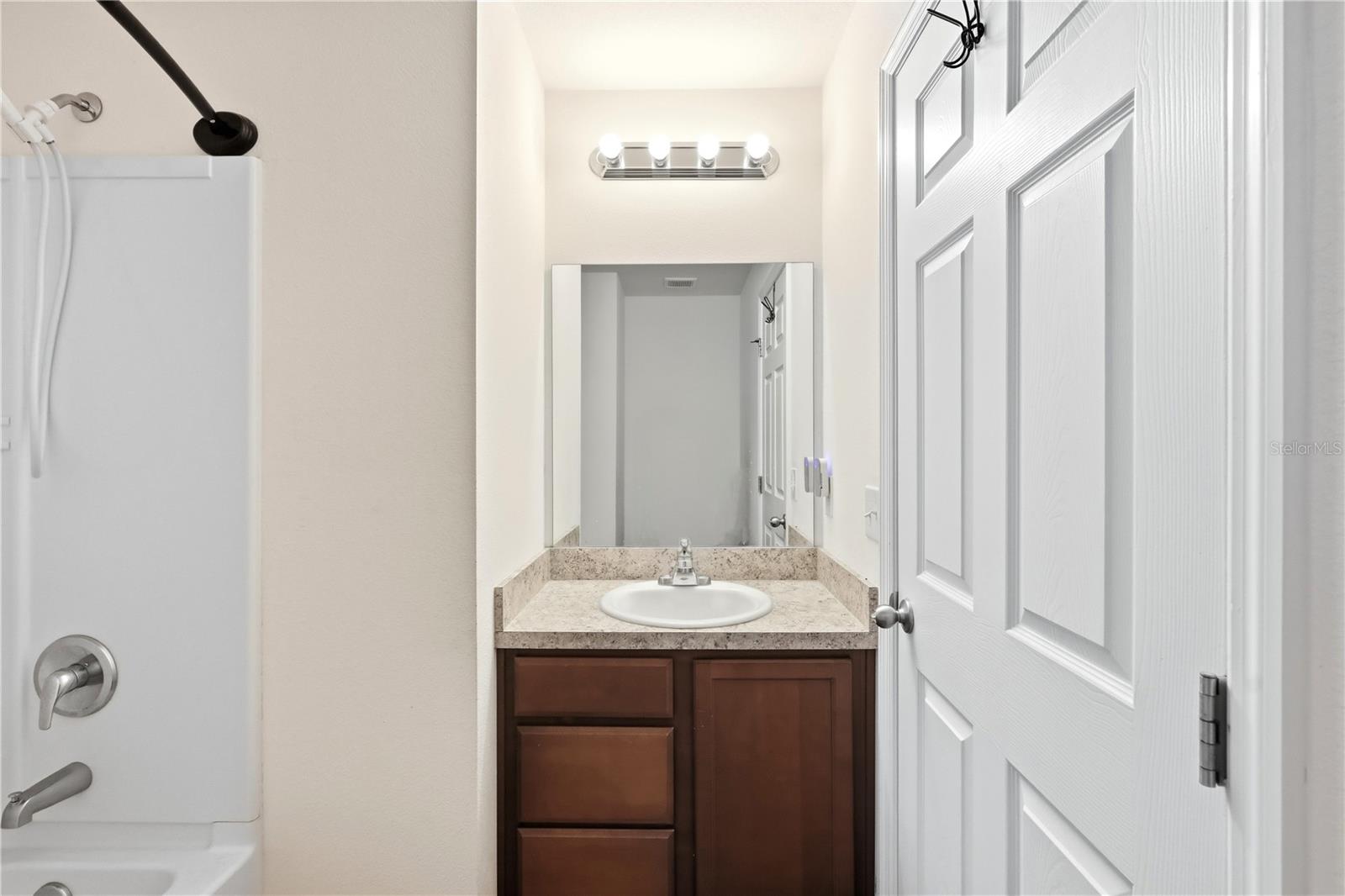LAKE ALFRED ESTATES - Residential