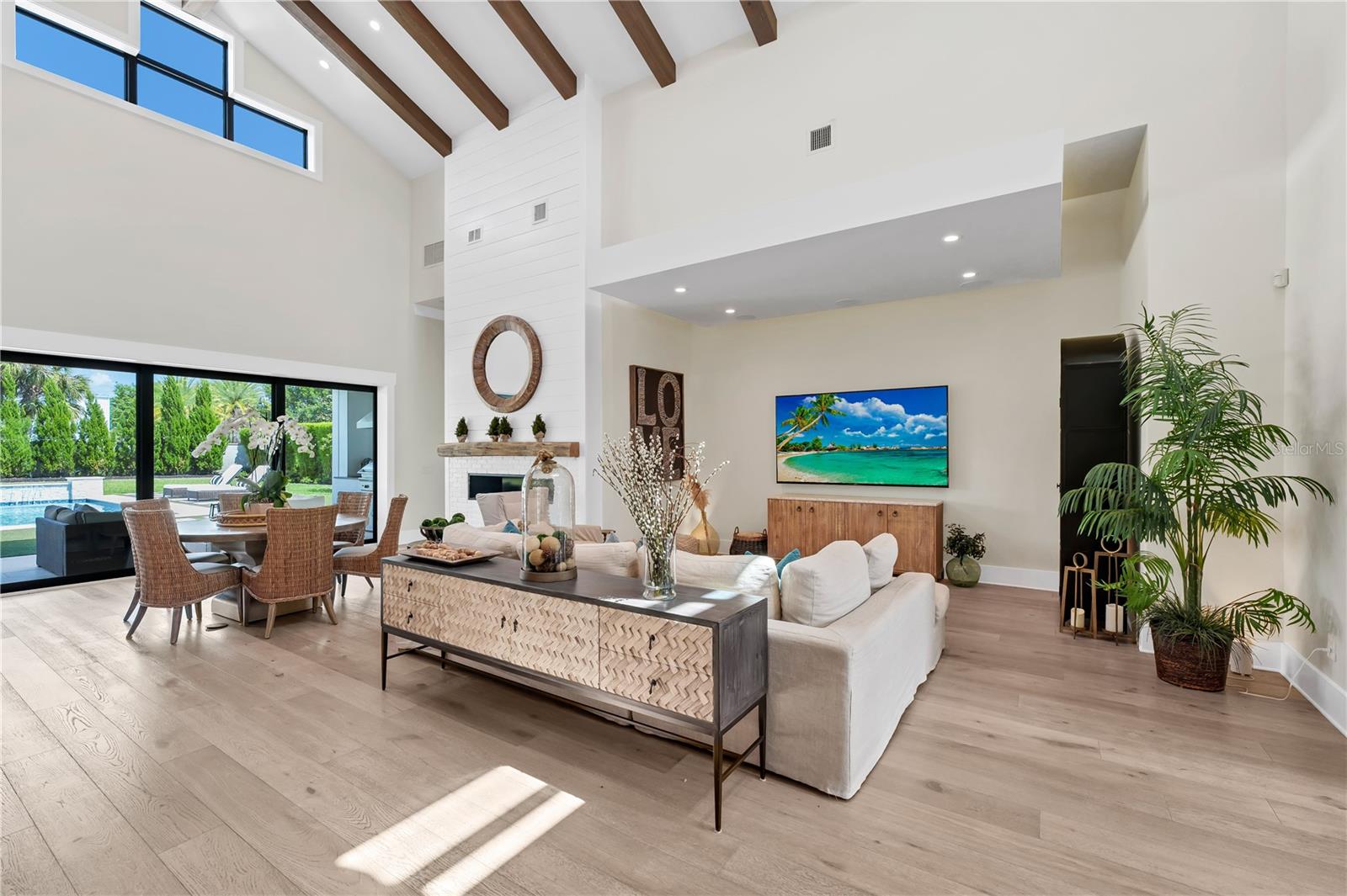 SAWYER SOUND - Residential