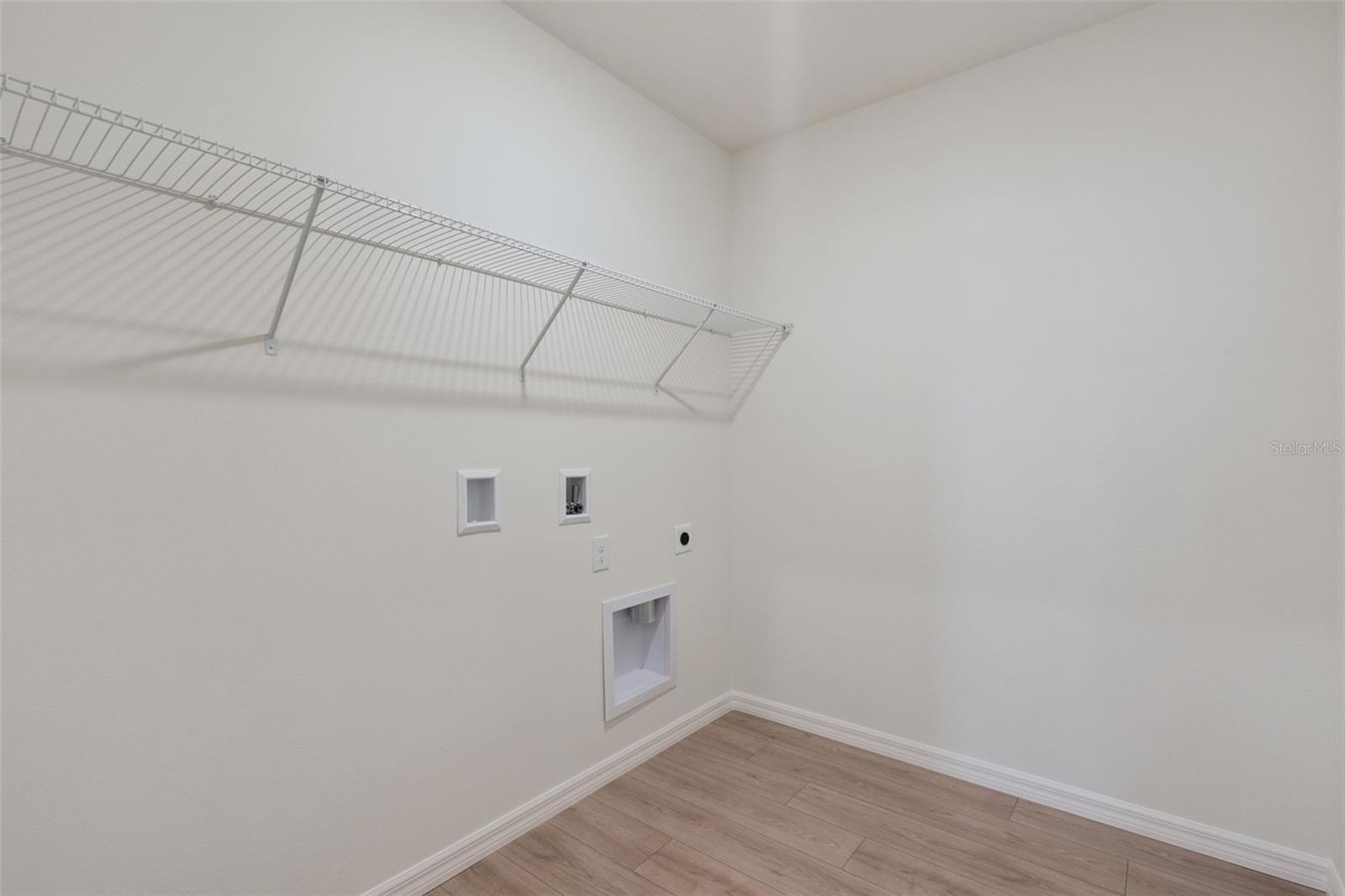 HARMONY WEST - Residential