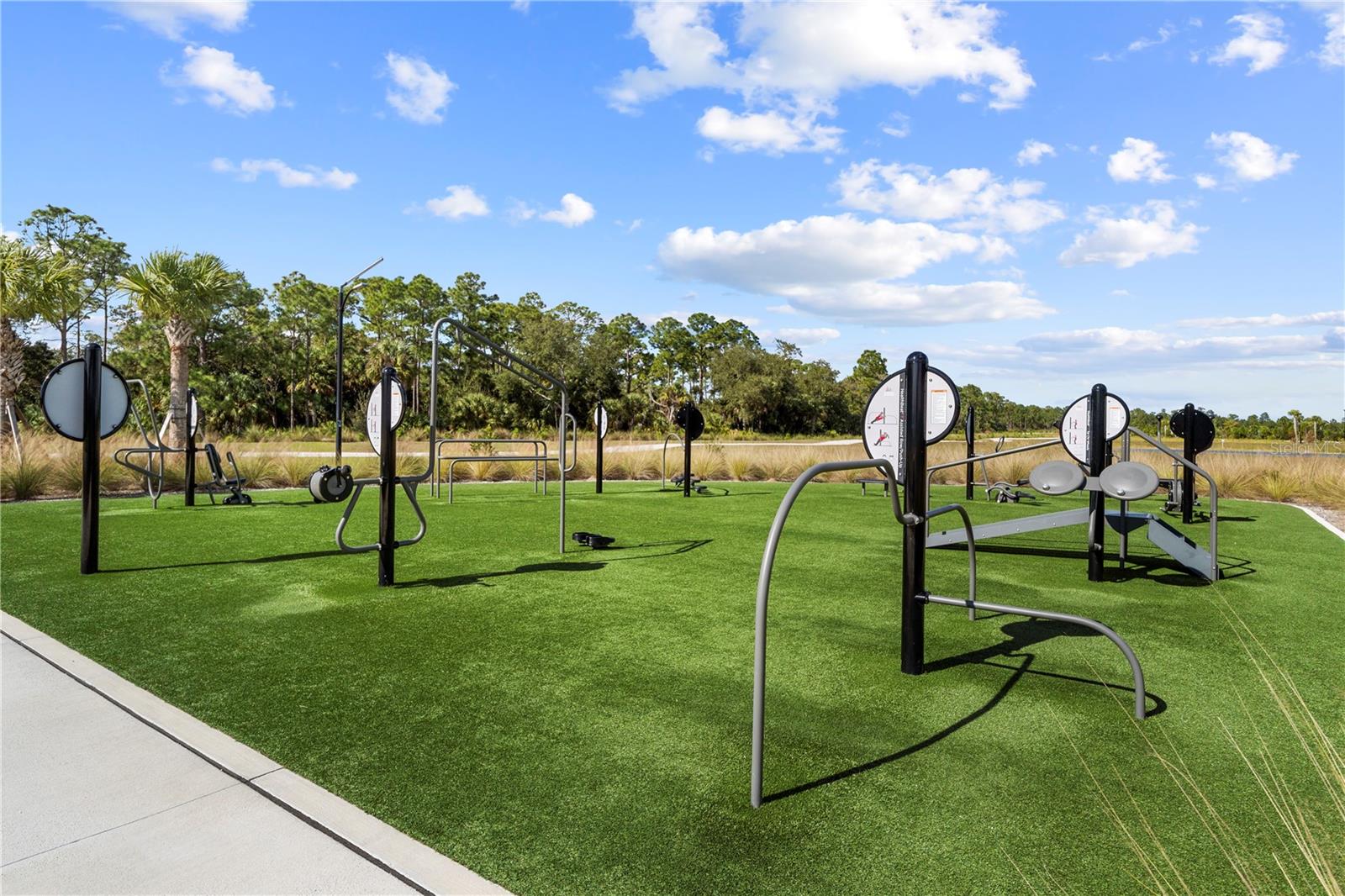 SABAL GLEN - Residential