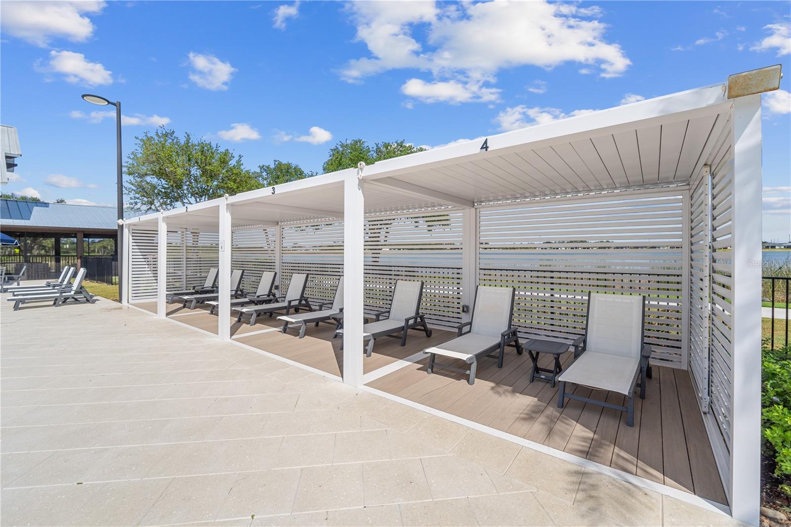 SABAL GLEN - Residential