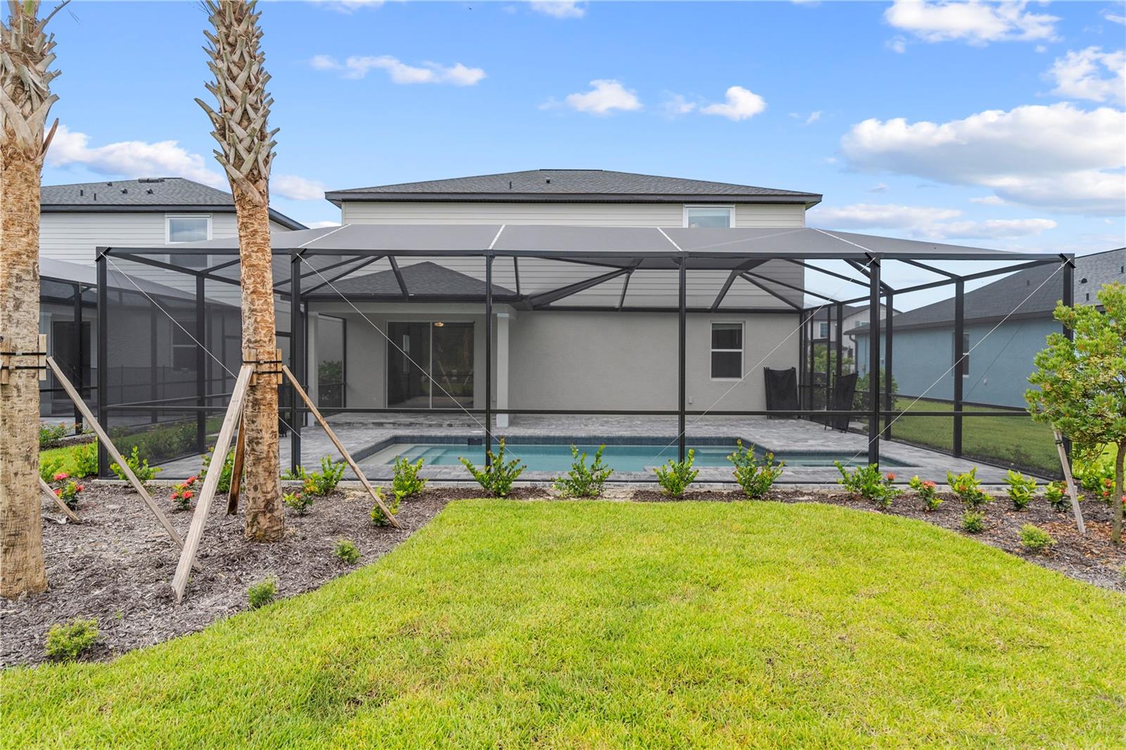 SABAL GLEN - Residential
