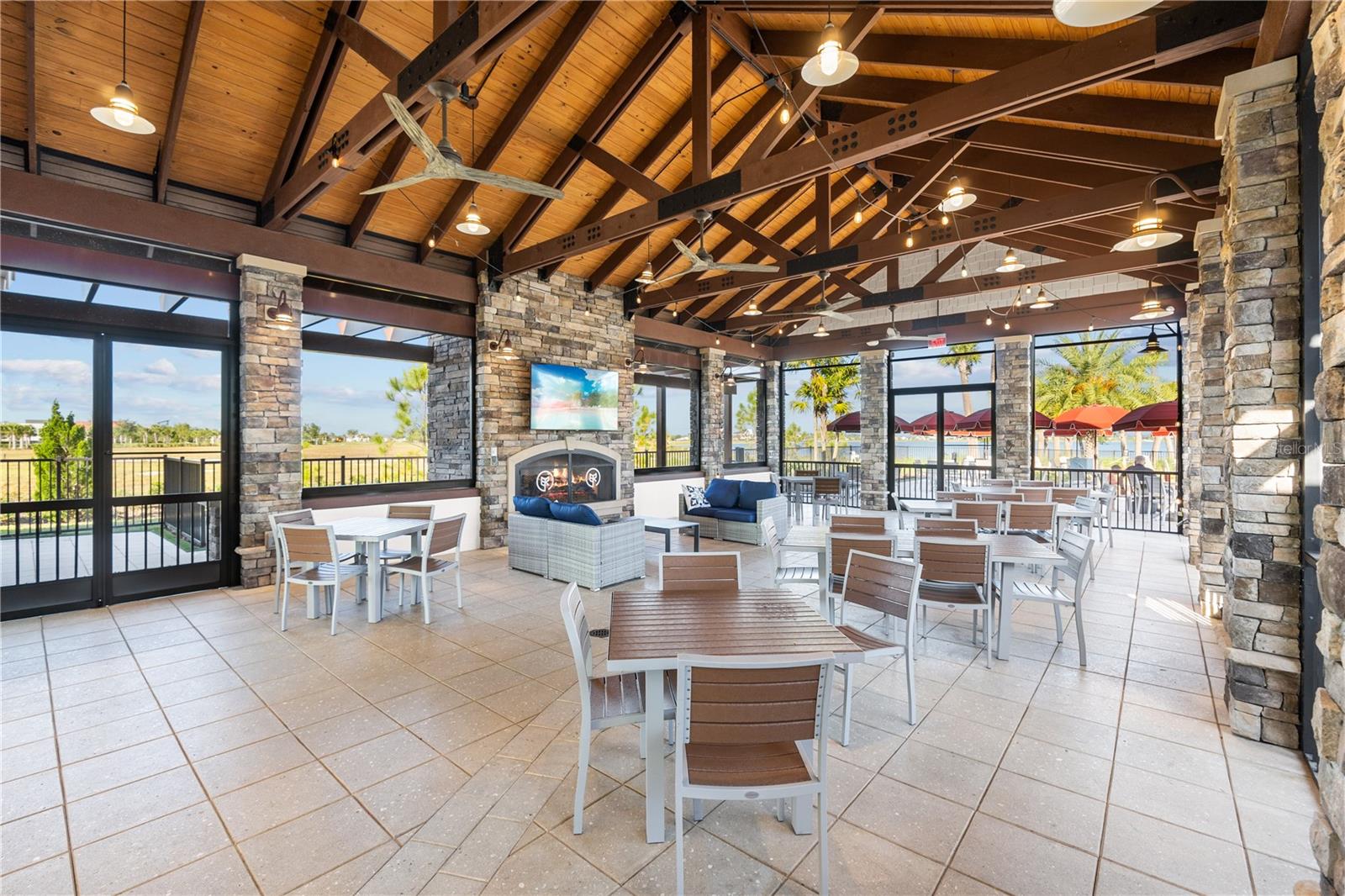 SABAL GLEN - Residential
