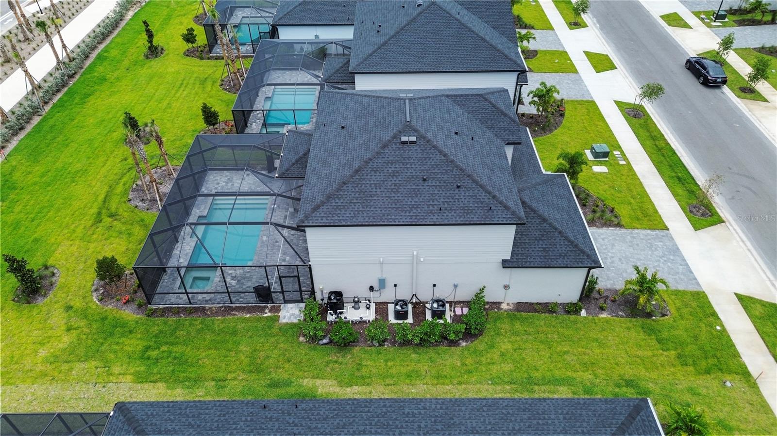 SABAL GLEN - Residential