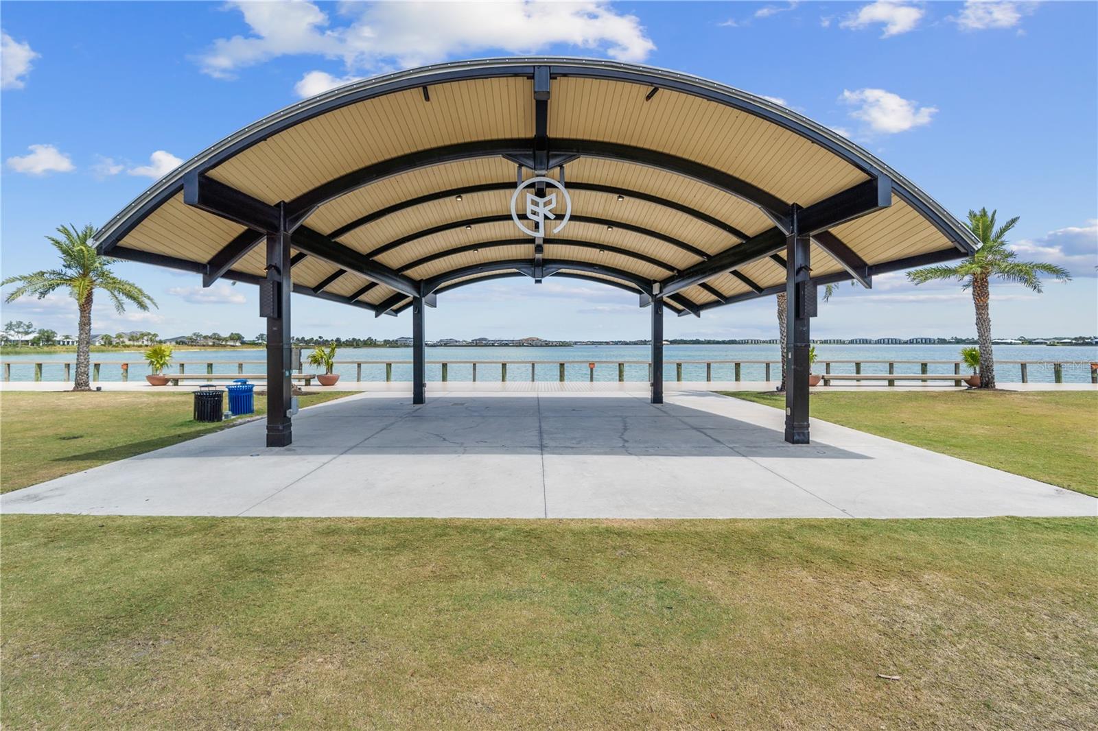 SABAL GLEN - Residential