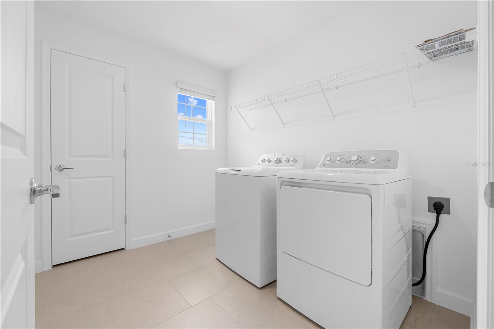 SABAL GLEN - Residential