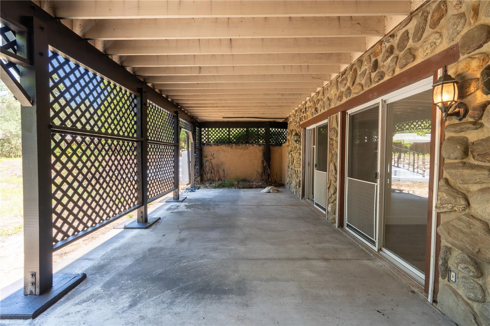 ROLLING PINES - Residential