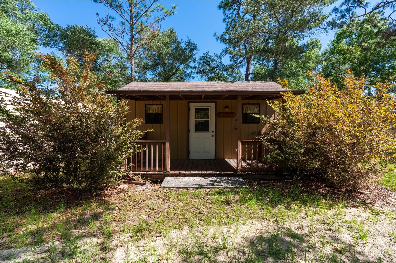 ROLLING PINES - Residential