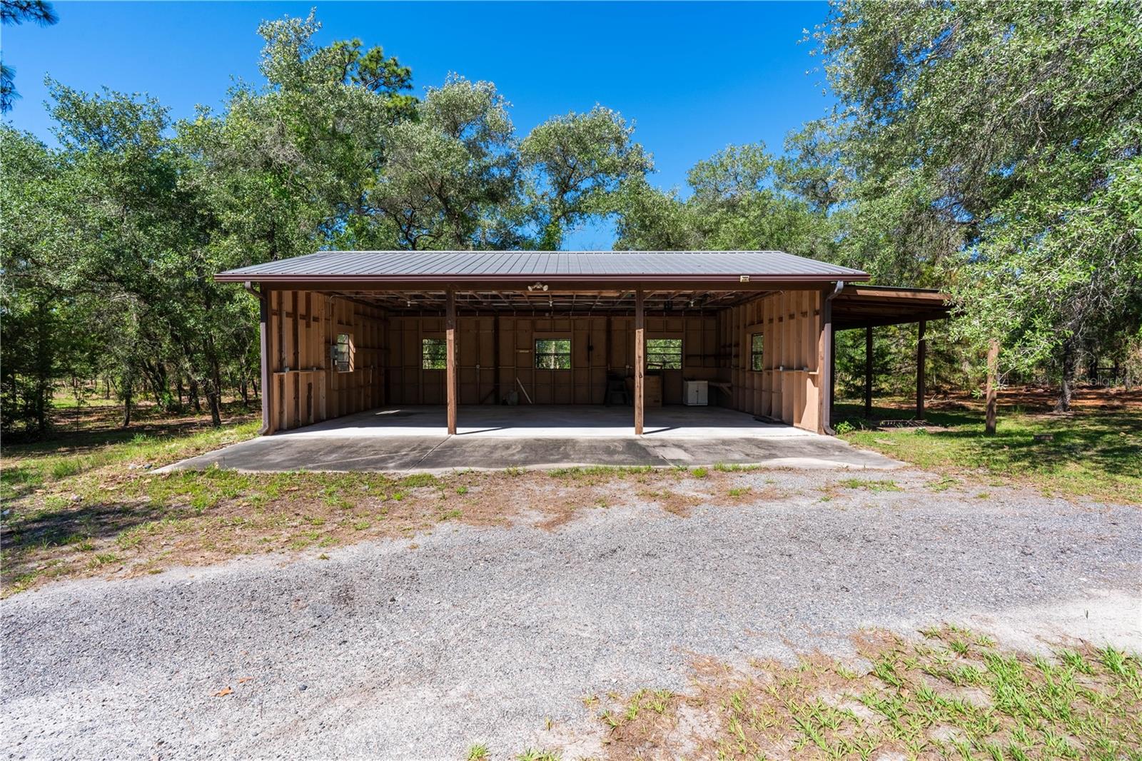 ROLLING PINES - Residential