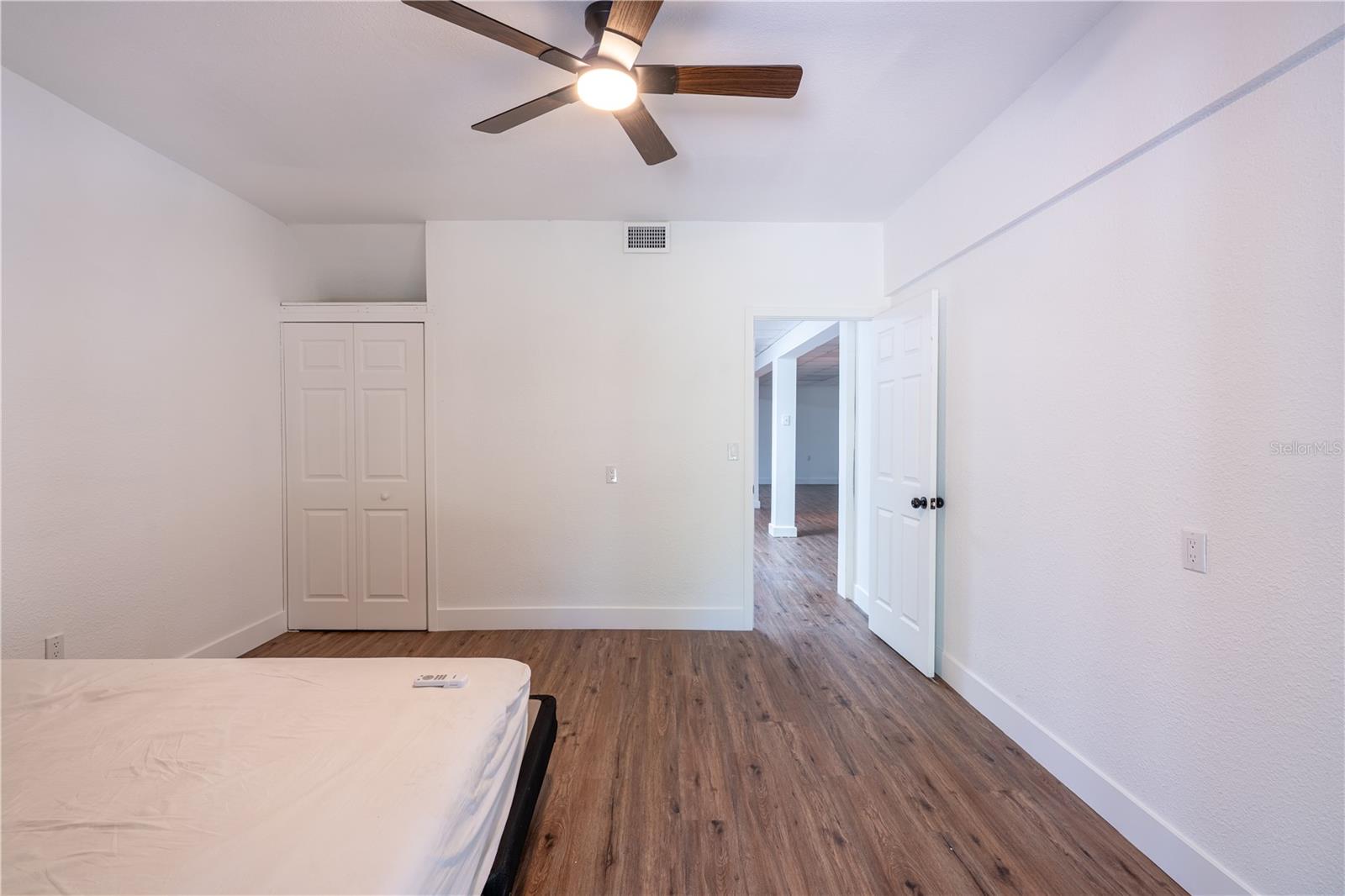 ROLLING PINES - Residential