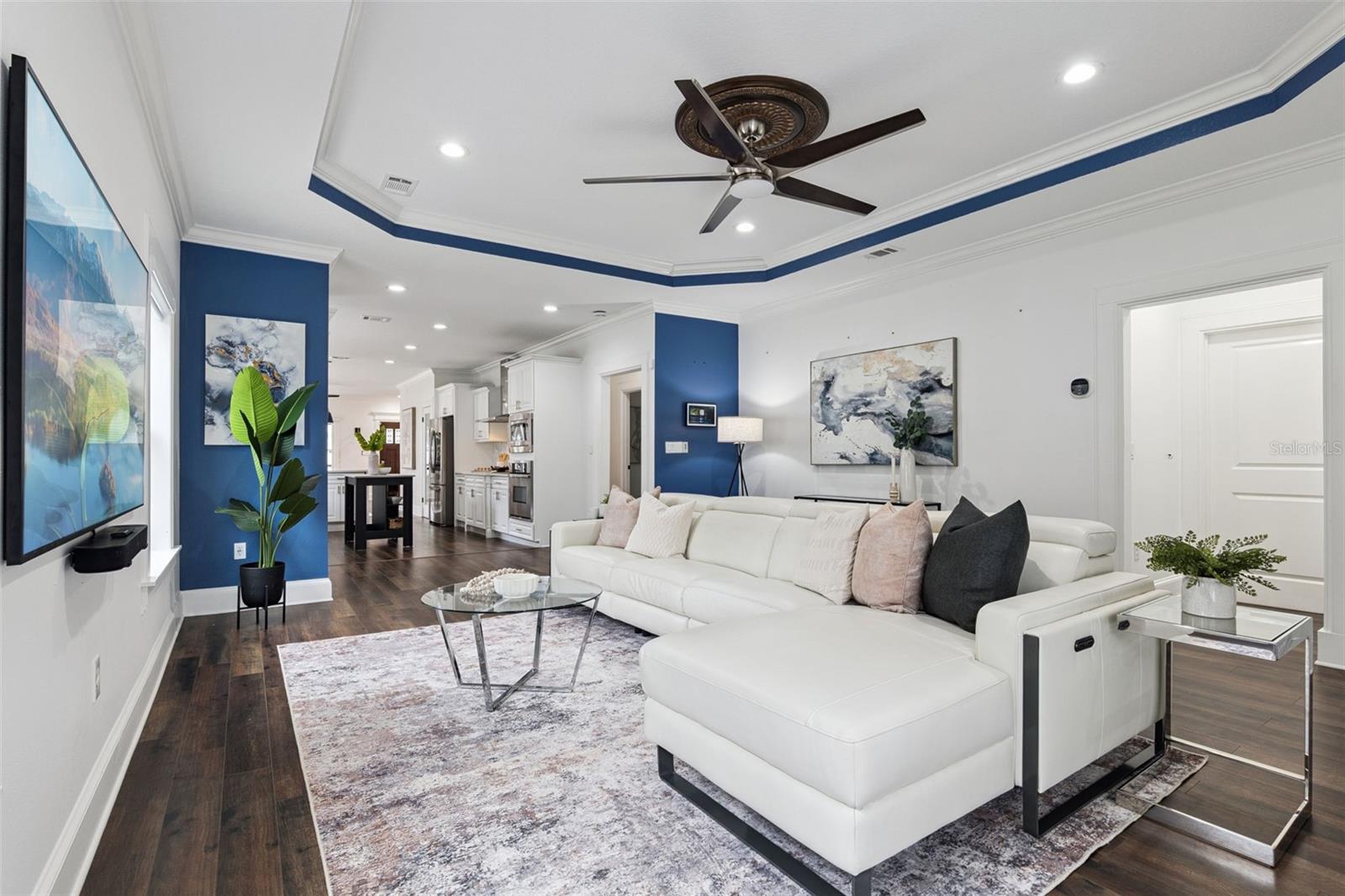 LAKE EOLA HEIGHTS - Residential