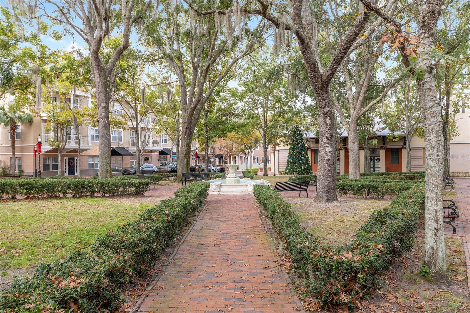 HAILE PLANTATION VILLAGE CENTER - Commercial Sale