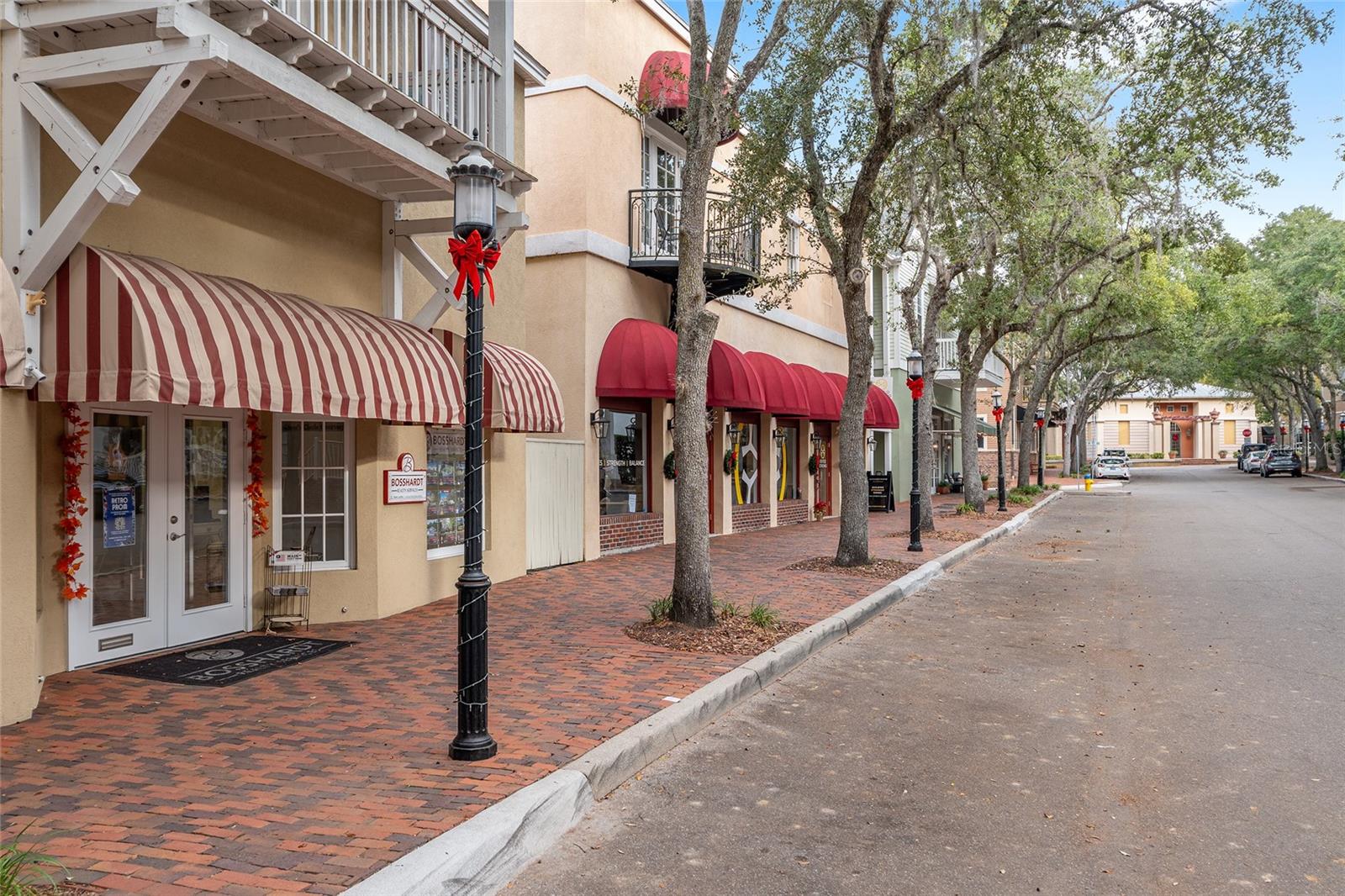HAILE PLANTATION VILLAGE CENTER - Commercial Sale