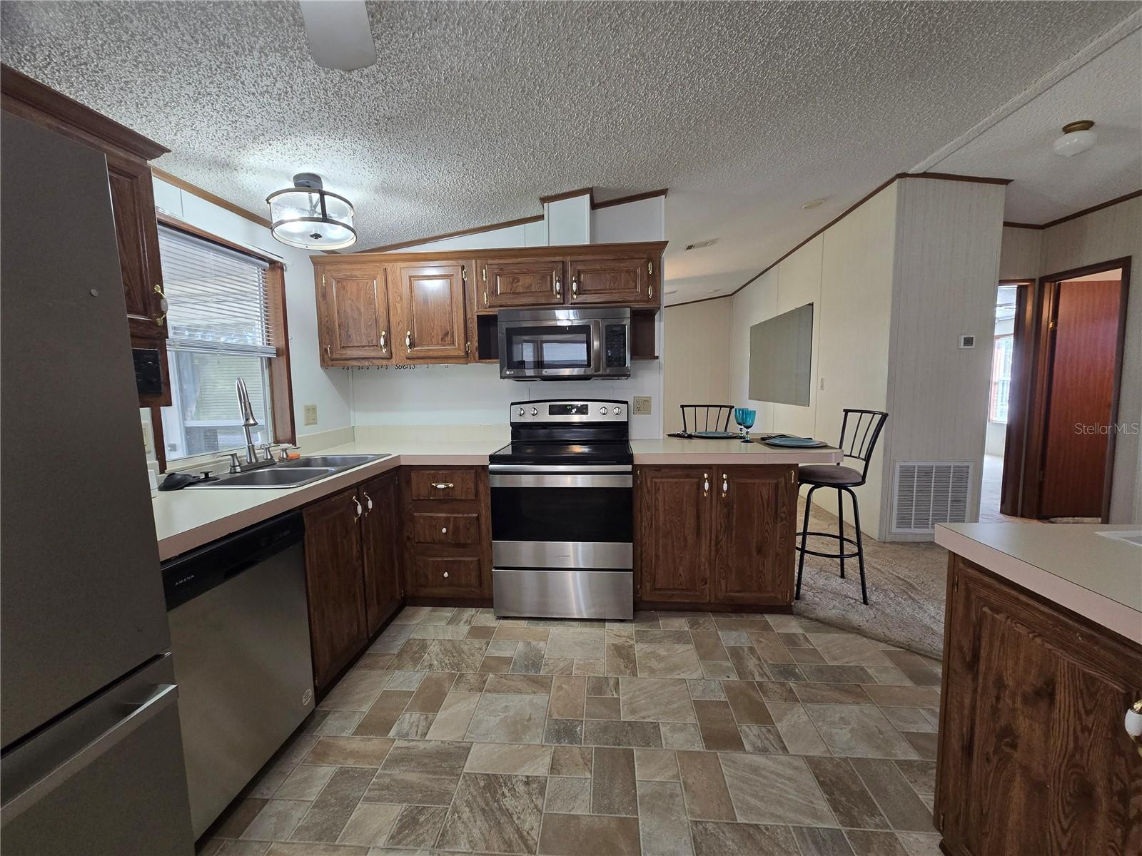 ZELLWOOD STATION COOP MH PARK - Residential