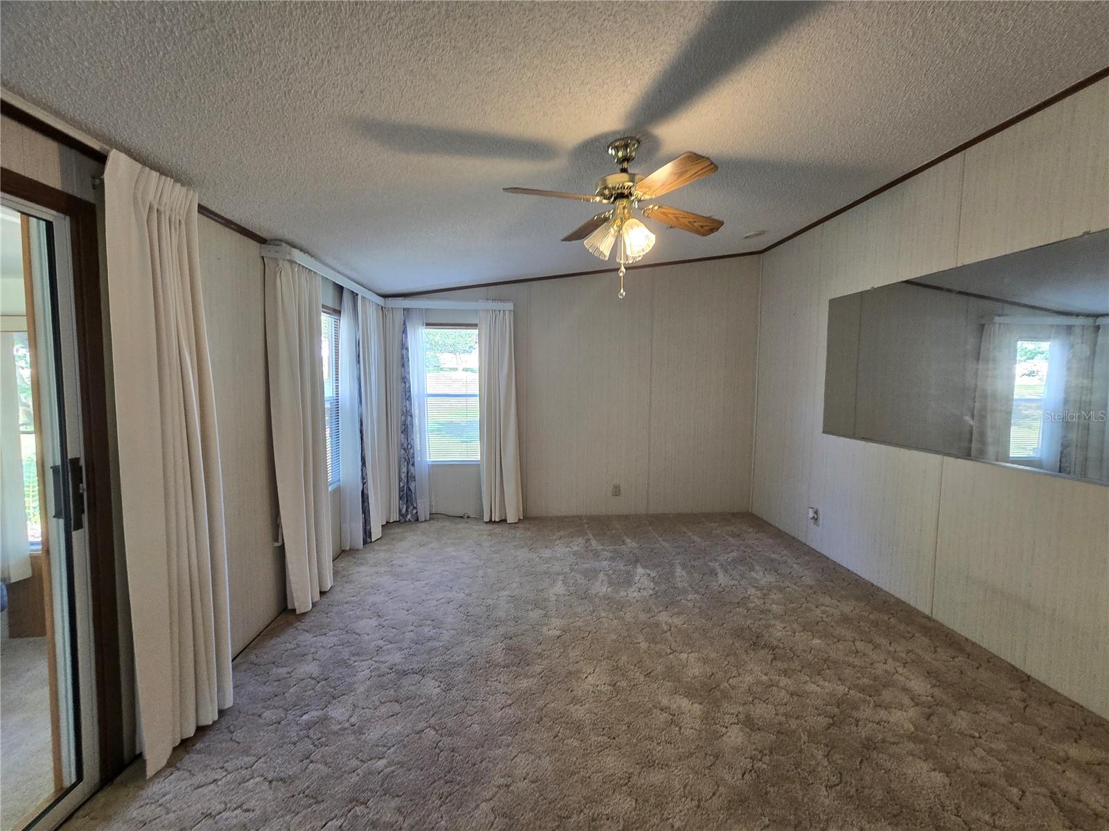 ZELLWOOD STATION COOP MH PARK - Residential
