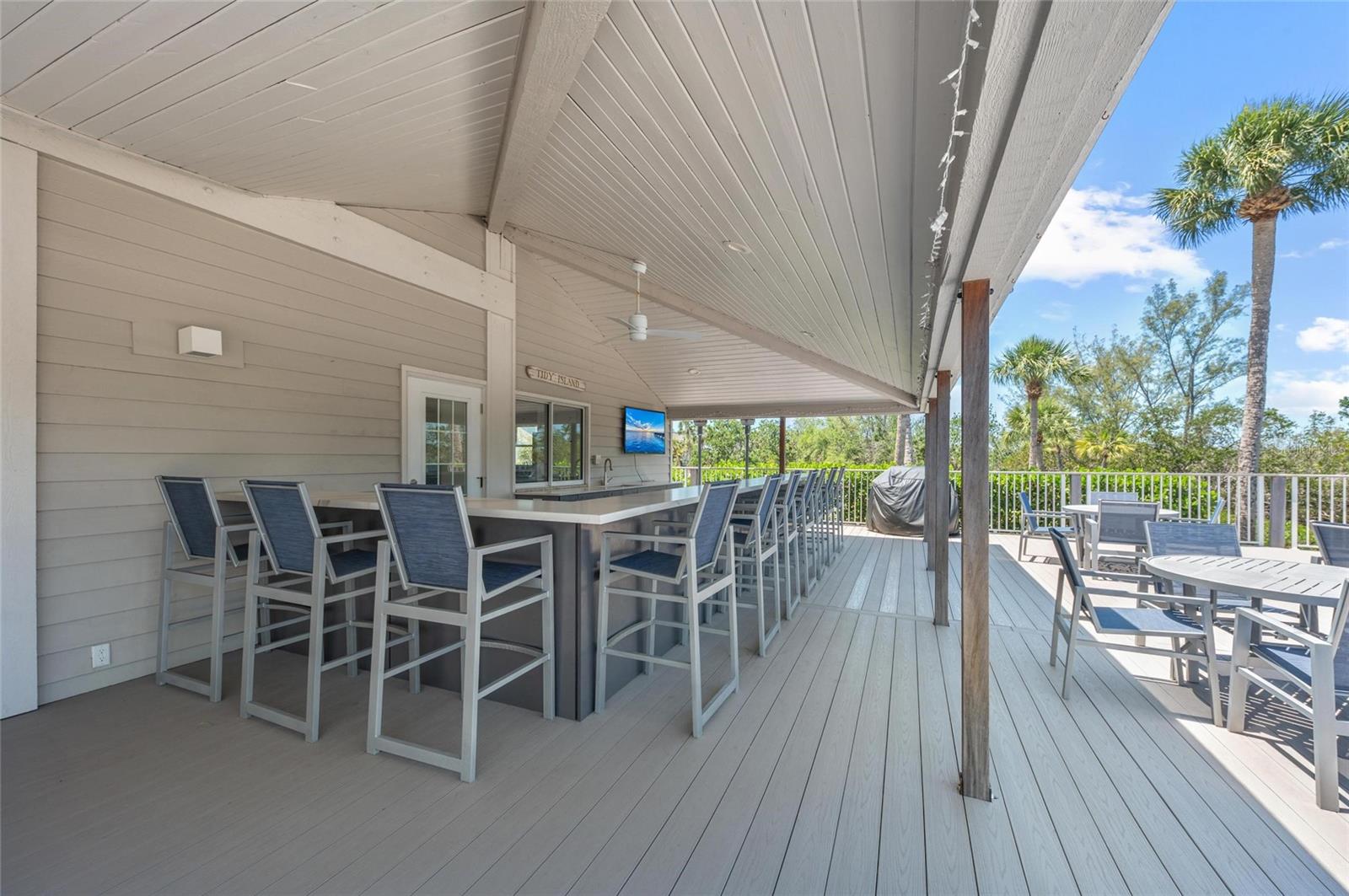 TIDY ISLAND PH I - Residential