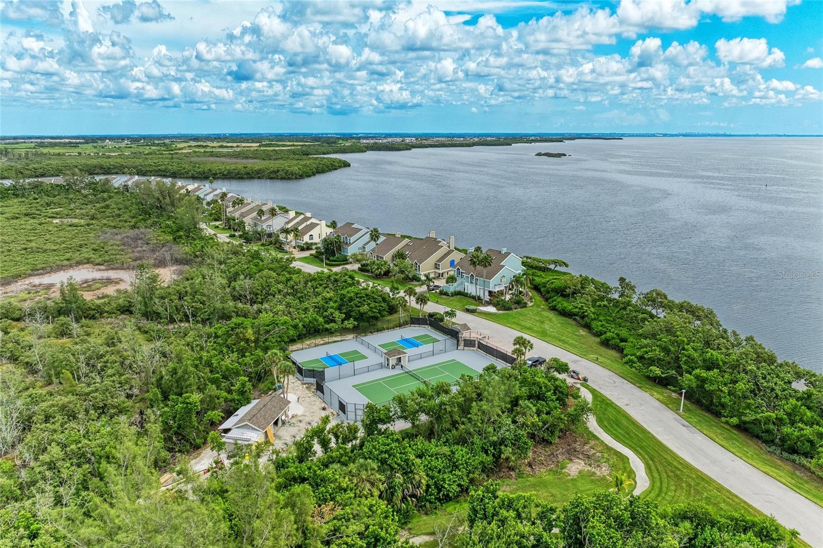 TIDY ISLAND PH I - Residential