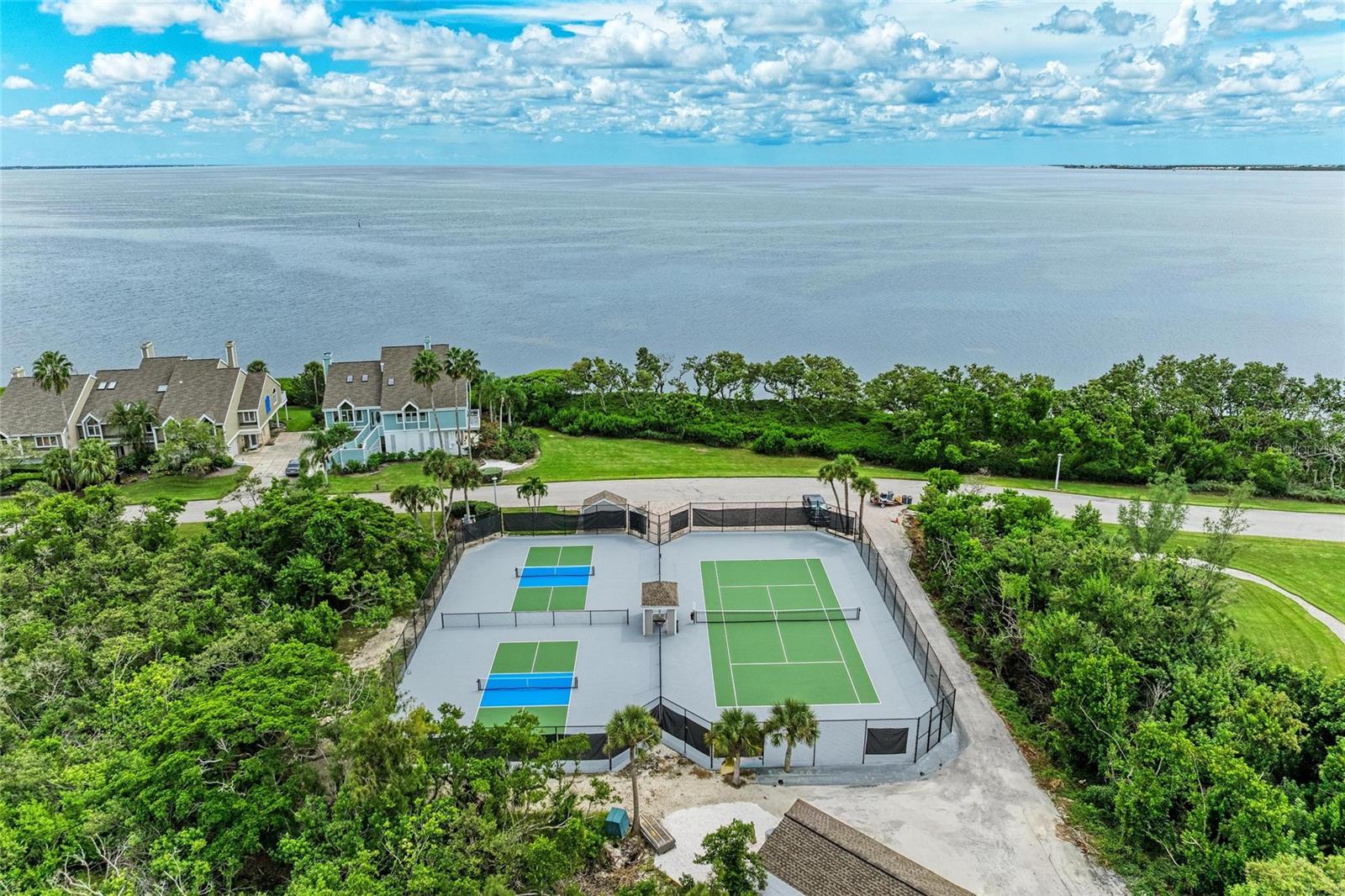 TIDY ISLAND PH I - Residential