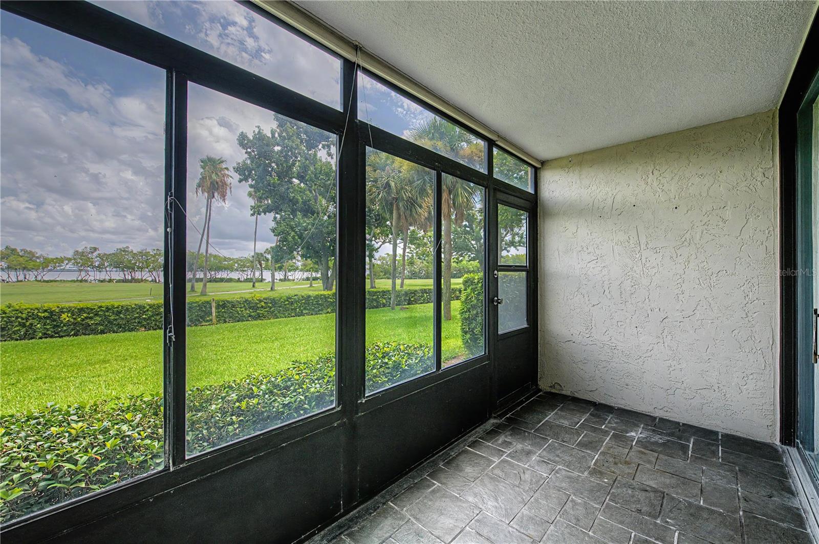 COVE CAY 26-18 VILLAGE I - Residential