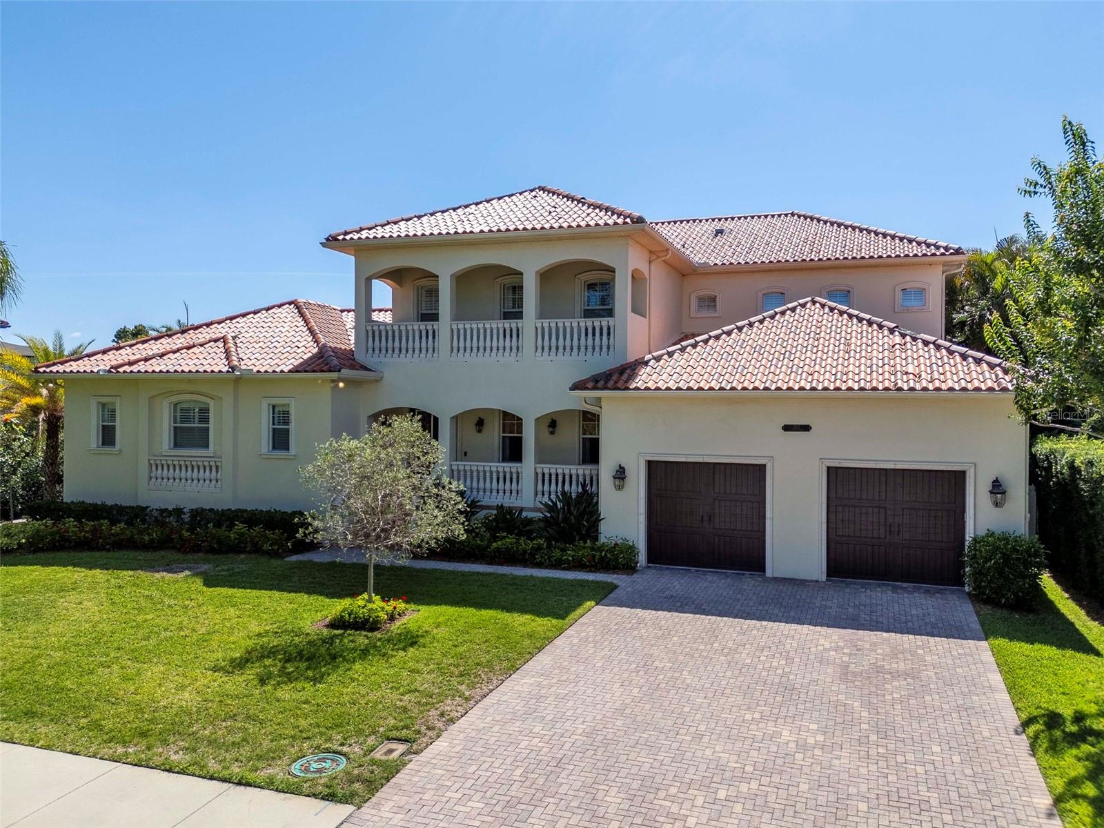 HENDERSON BEACH - Residential