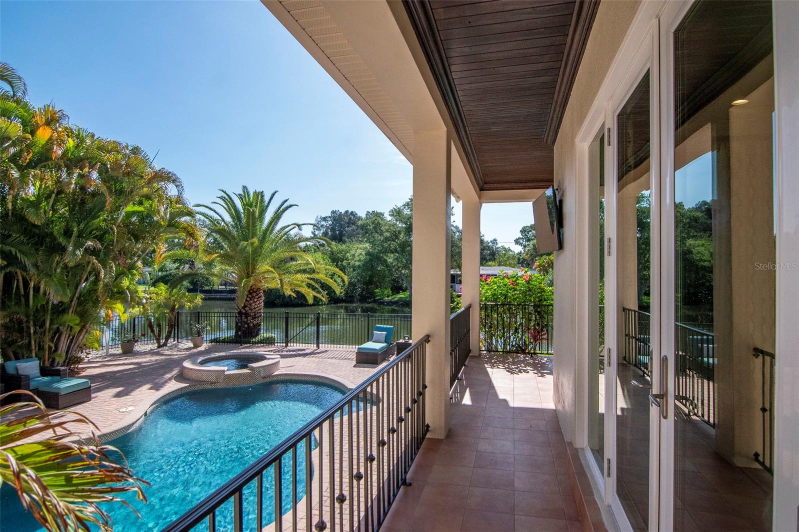 HENDERSON BEACH - Residential
