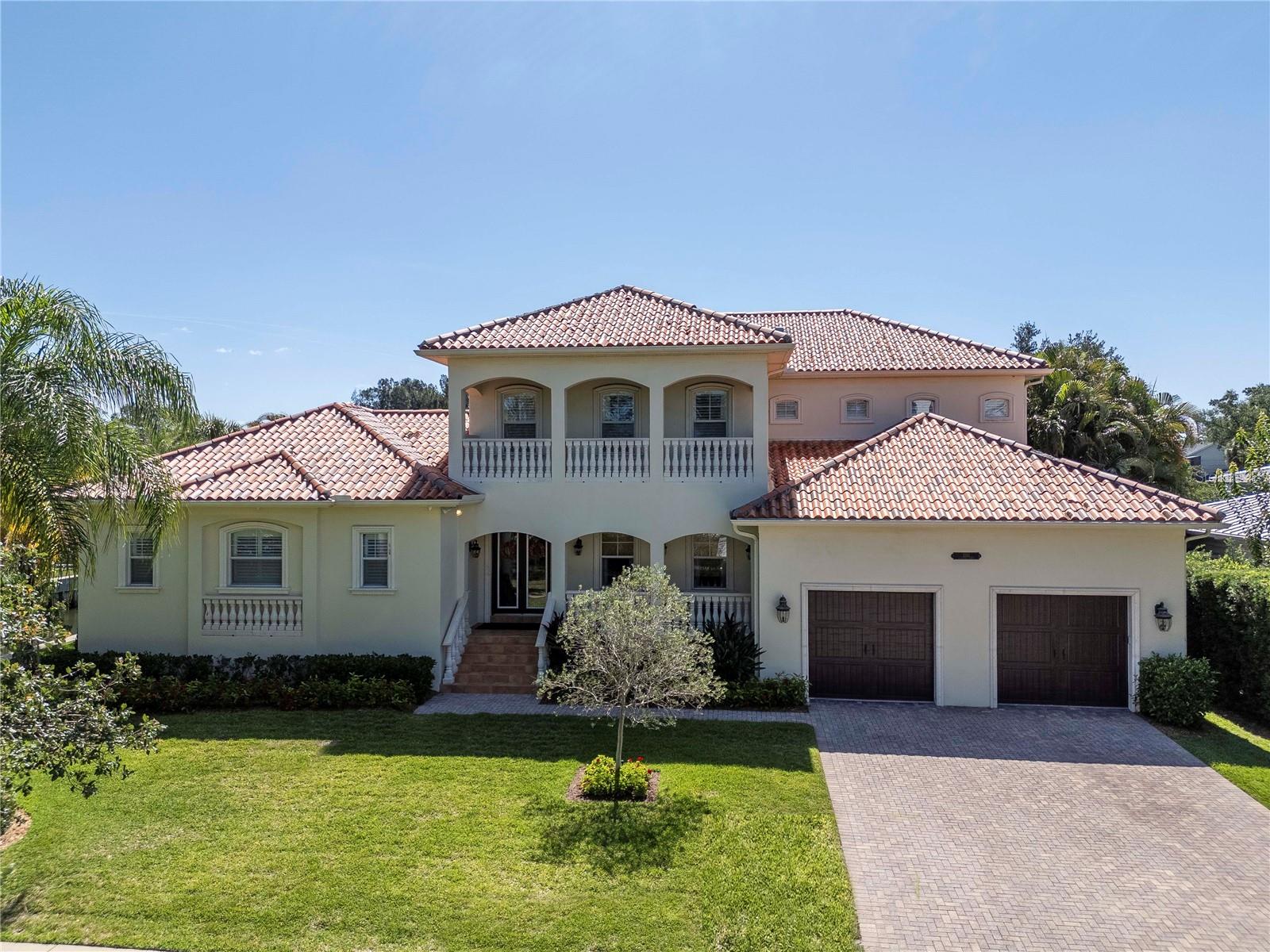 HENDERSON BEACH - Residential