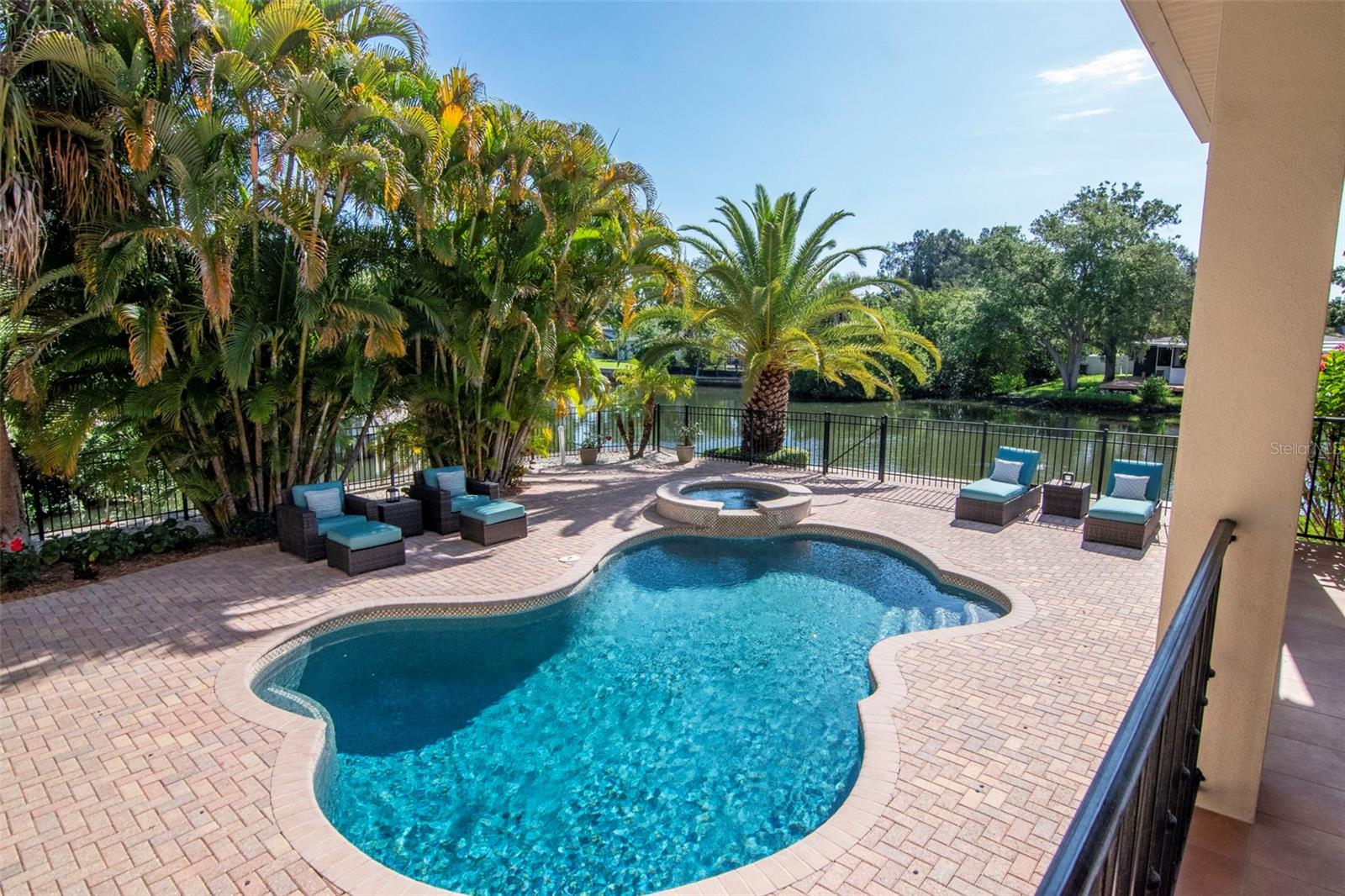 HENDERSON BEACH - Residential