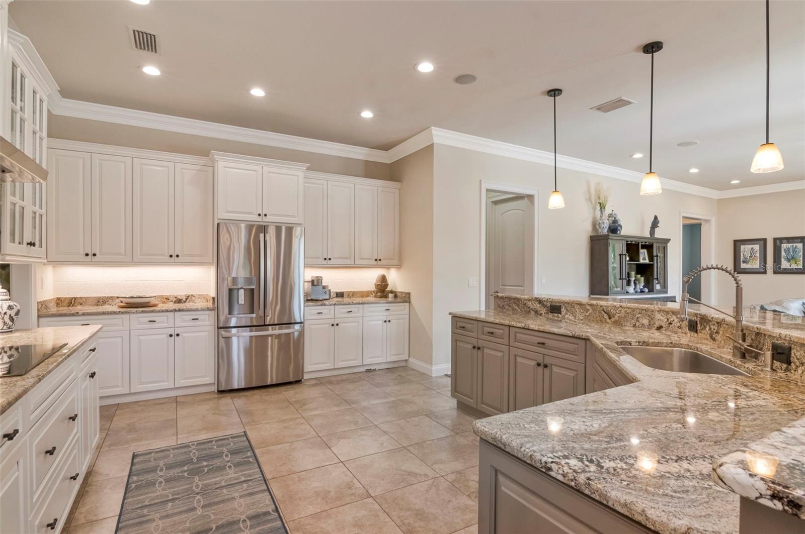 HENDERSON BEACH - Residential