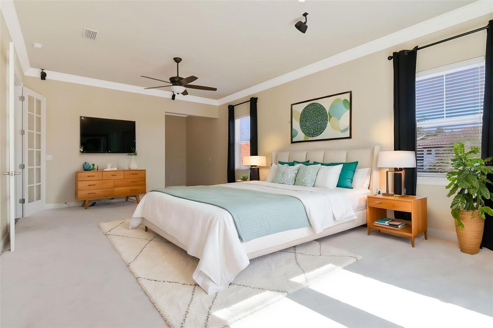 HENDERSON BEACH - Residential