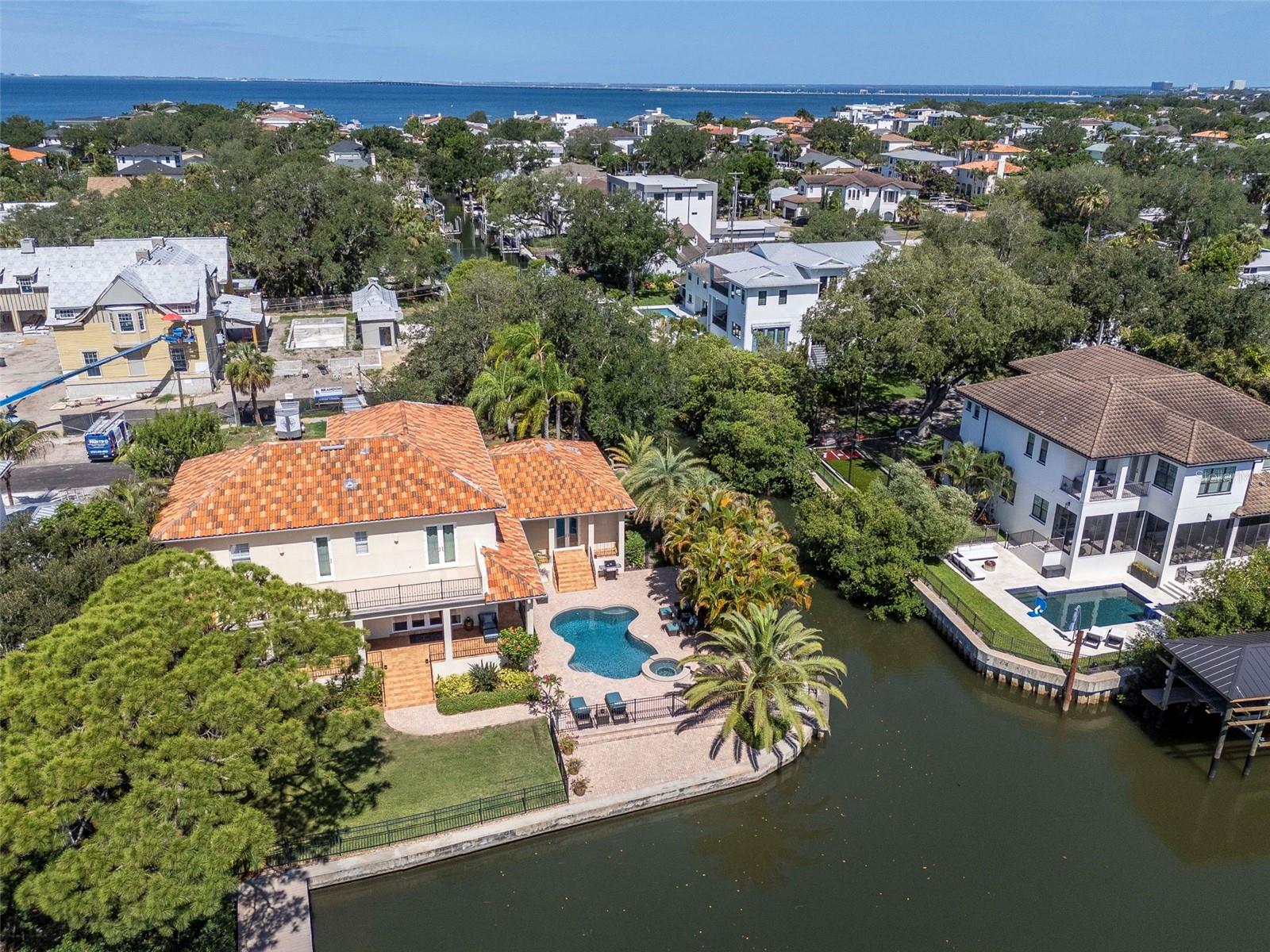 HENDERSON BEACH - Residential