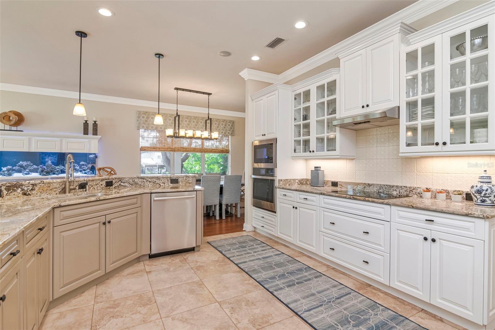 HENDERSON BEACH - Residential