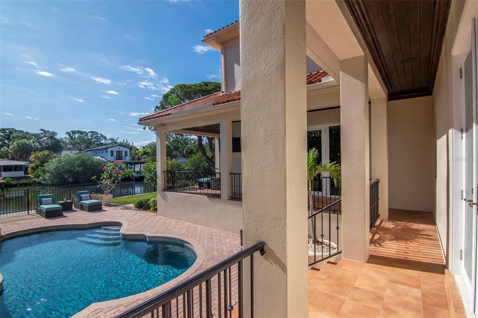 HENDERSON BEACH - Residential