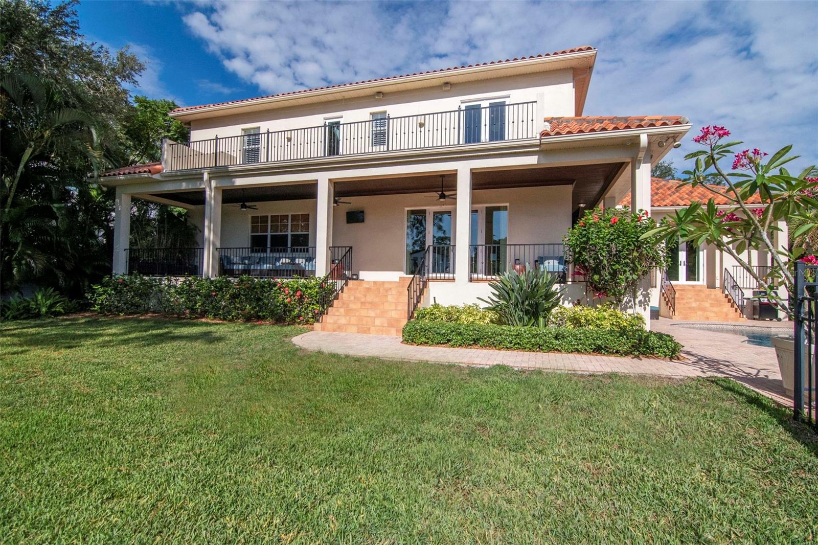 HENDERSON BEACH - Residential