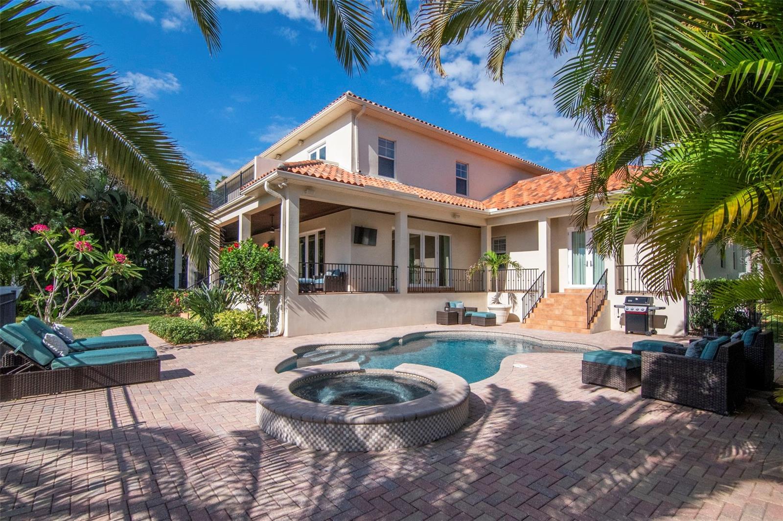 HENDERSON BEACH - Residential