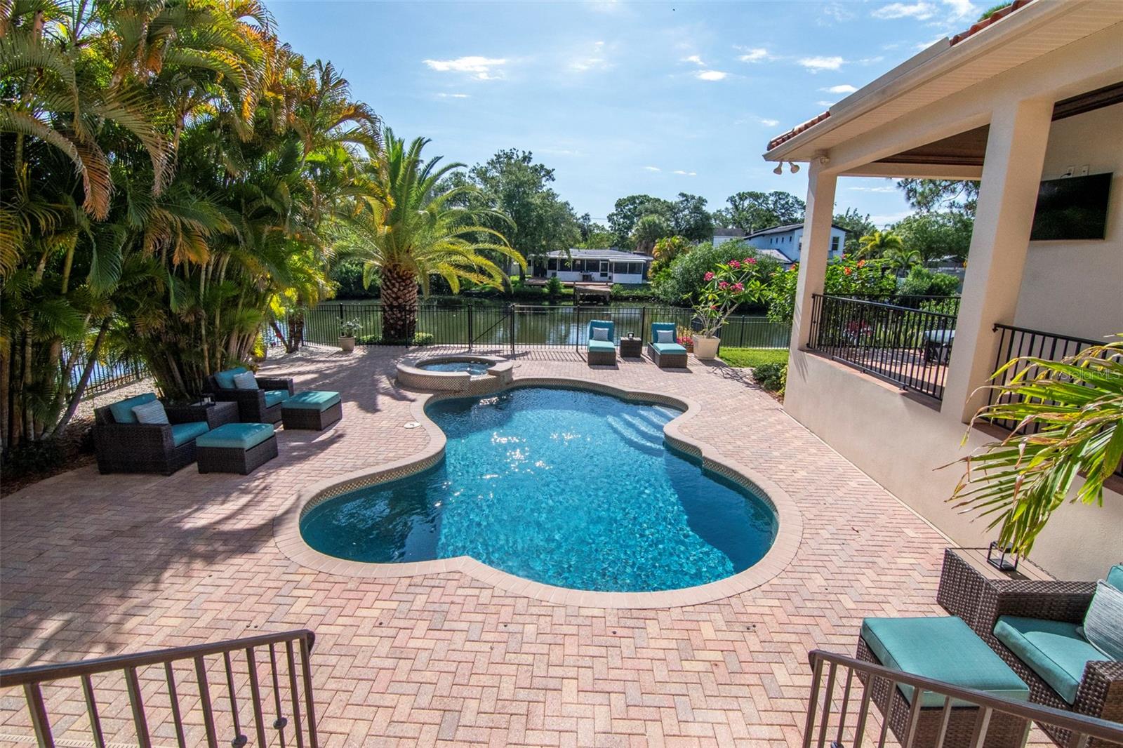 HENDERSON BEACH - Residential