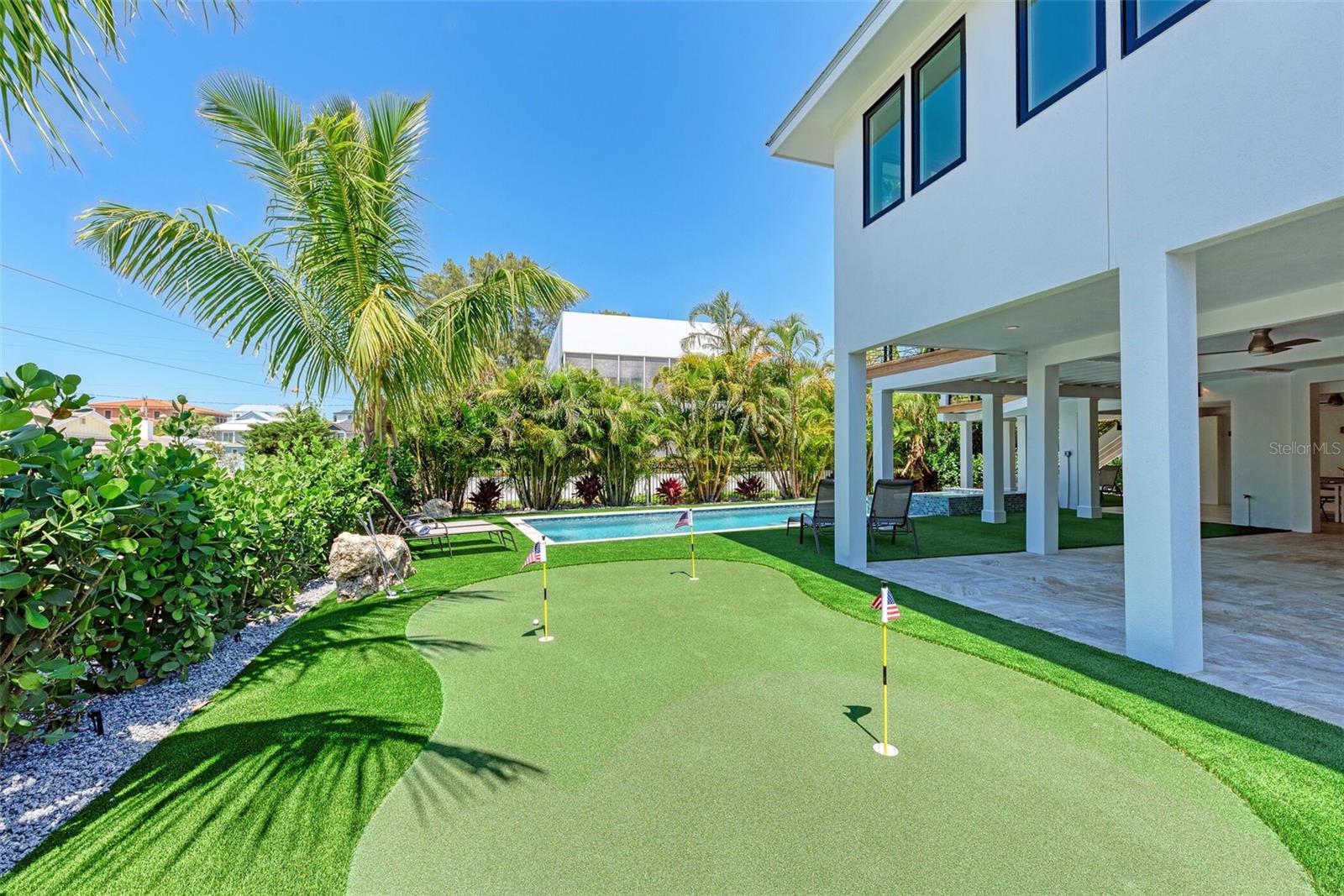 LUANA ISLES - Residential